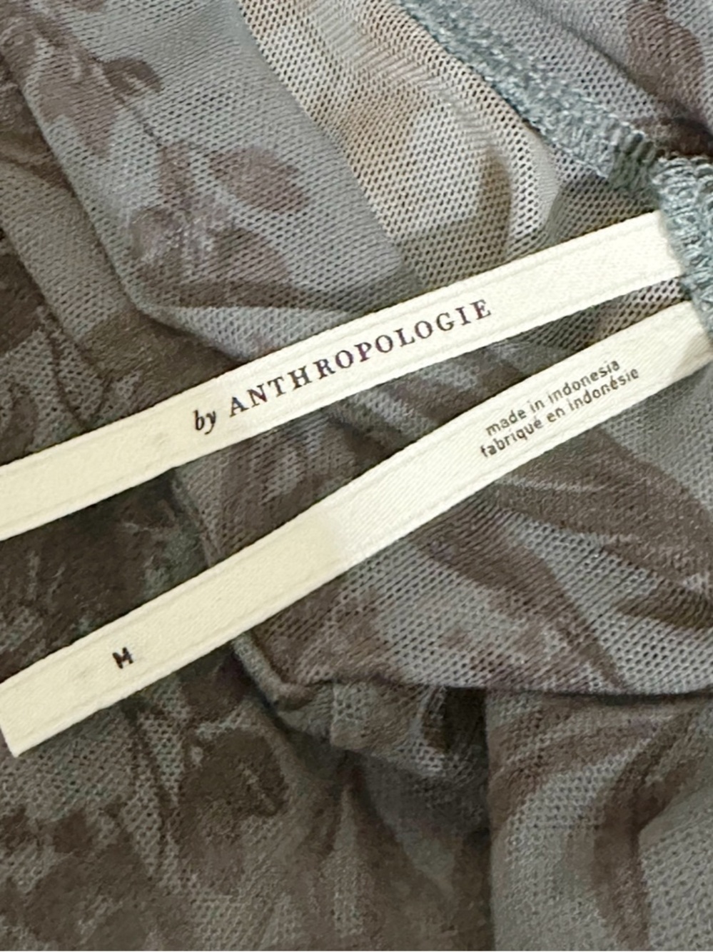 By Anthropologie Sheer Floral Mesh Half Sleeve Mock Neck Top Grey Blue Medium M - Picture 5 of 6